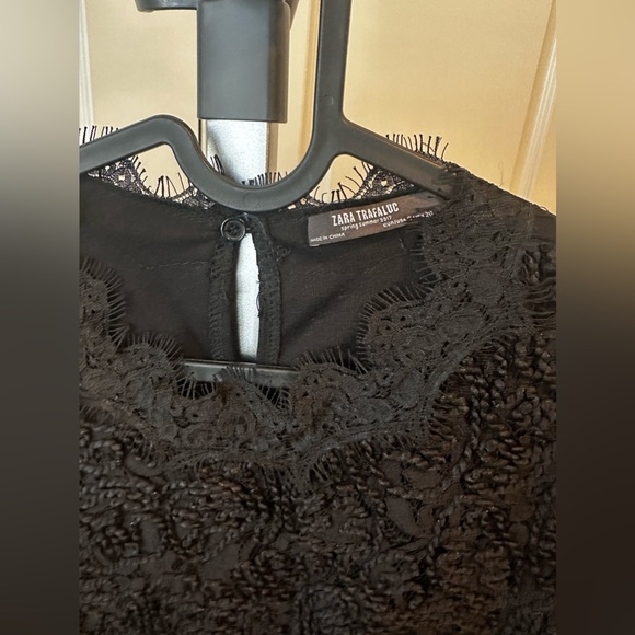 Zara black lace dress - Picture 4 of 8